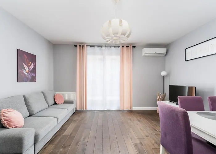 Lubicz Urban Haven Apartment